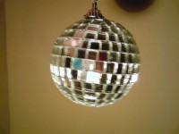 Zrkadlova guľa - Diskoguľa